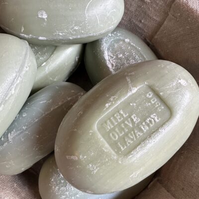 Marseilllesæbe 200 g lavendel/honning